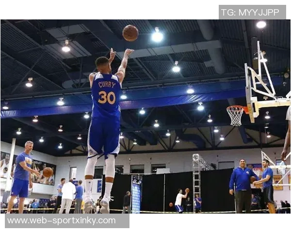 阿里纳斯强调跳投训练重要性每天坚持投篮一千次提升技术